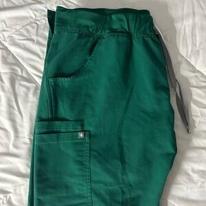 Figs hunter green cargo scrub pants